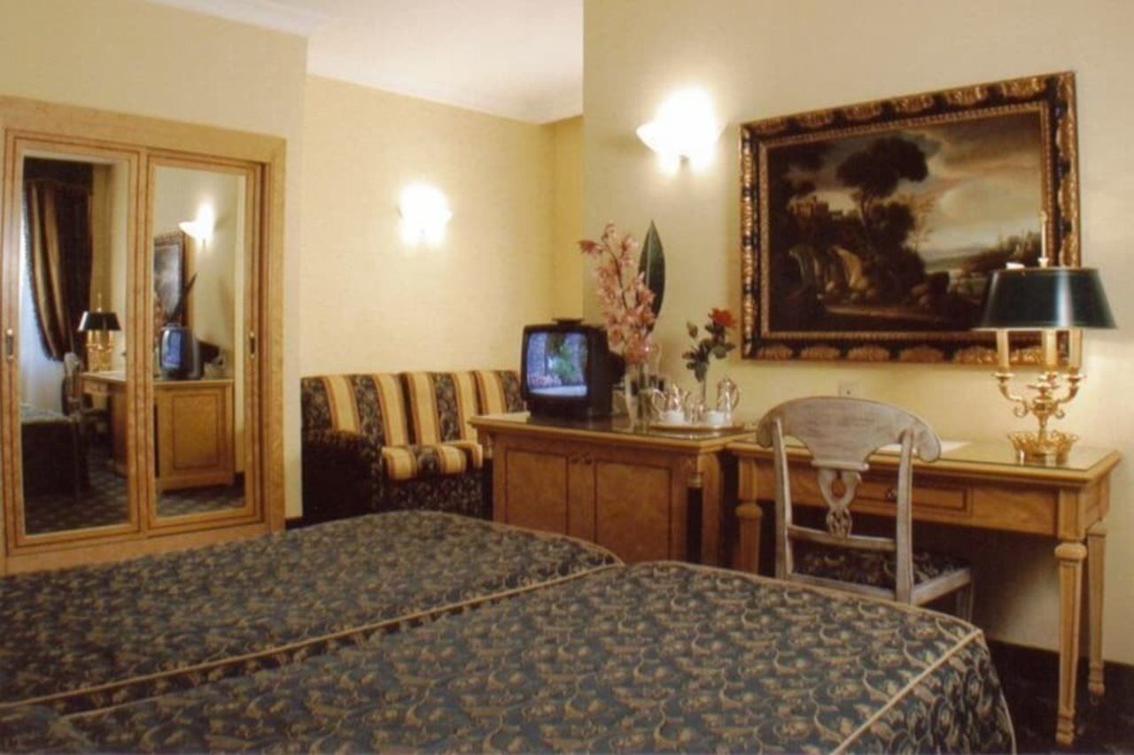 香槟宫酒店 罗马 客房 照片